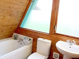 Rose Lodge
