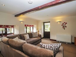 Woodside Barn