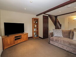 Woodside Barn