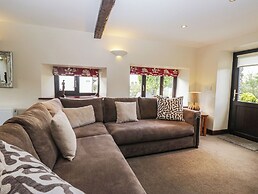 Woodside Barn