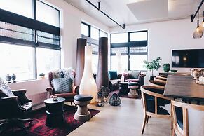 Eyja Guldsmeden Hotel