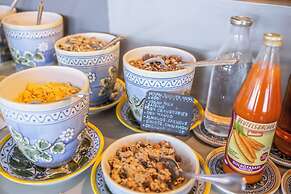 Eyja Guldsmeden Hotel