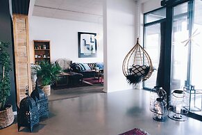 Eyja Guldsmeden Hotel