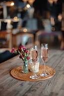 Eyja Guldsmeden Hotel