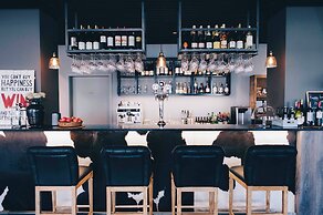 Eyja Guldsmeden Hotel