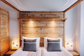 Eyja Guldsmeden Hotel