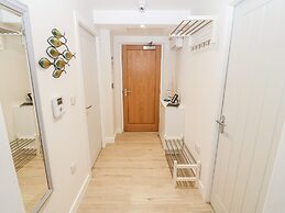 Captain's Quarters - Apartment 2