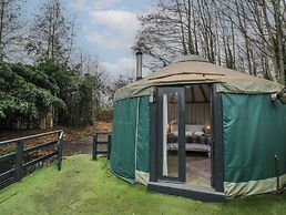 The Lakeside Yurt