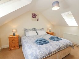 Summer Farm Cottage