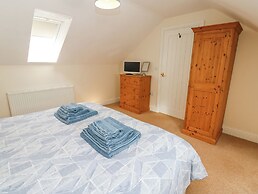 Summer Farm Cottage