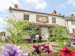 Summer Farm Cottage