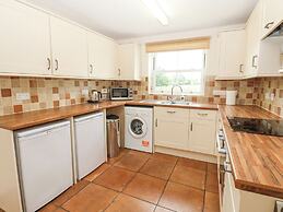 Summer Farm Cottage