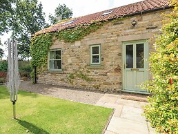 Summer Farm Cottage