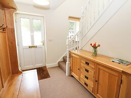 Summer Farm Cottage