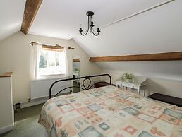 1 Westcroft Cottage