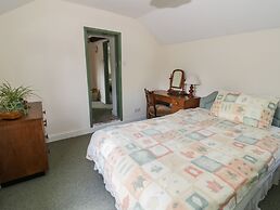 1 Westcroft Cottage