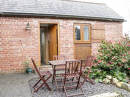 Acorn Cottage 2