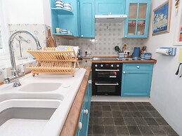 2 The Cottages