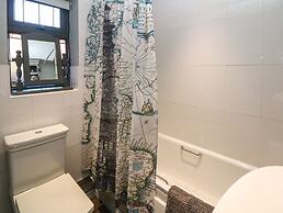 The Old Clock Makers