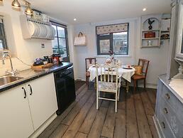 The Old Clock Makers