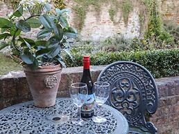 The Old Clock Makers