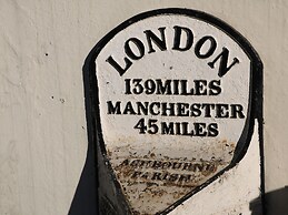 The Old Clock Makers