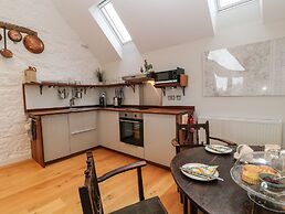 The Loft at Lucott House