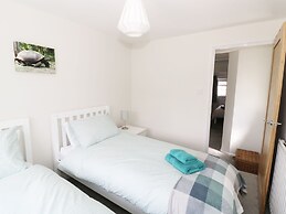 25 Shakespeare Street