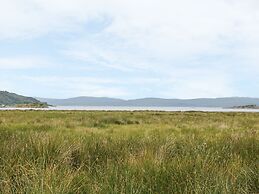 Seaview-barsloisnach Cottage