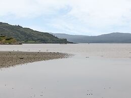 Seaview-barsloisnach Cottage