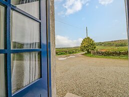 Seaview-barsloisnach Cottage