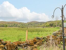 Seaview-barsloisnach Cottage