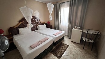 Nalikwanda Guest House