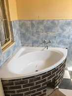 Nalikwanda Guest House