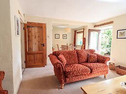 4 Greencross Cottages