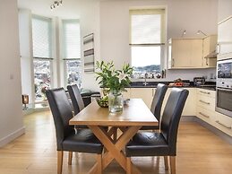 Apartment 4 Granville Point