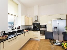 Apartment 4 Granville Point