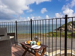 Apartment 4 Granville Point