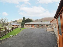 Rhianwen, Plas Moelfre Hall Barns
