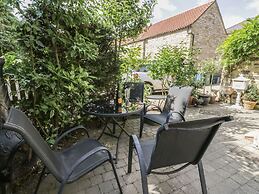 Londesborough Cottage