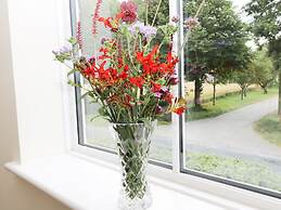 2 Moor Farm Cottages