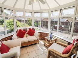 Lynsted Lodge