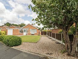 Lynsted Lodge