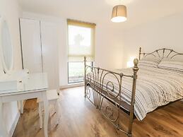 Swan Lodge Castle Farm