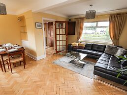 Dee Heights Penthouse