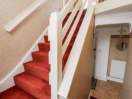 Dee Heights Penthouse