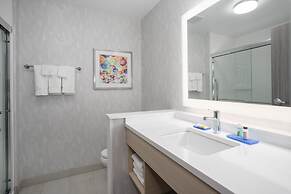 Holiday Inn Express And Suites Denver Ne - Brighton by IHG