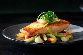 Cyrus Hotel, Topeka, a Tribute Portfolio Hotel