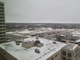 Cyrus Hotel, Topeka, a Tribute Portfolio Hotel