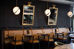 Cyrus Hotel, Topeka, a Tribute Portfolio Hotel